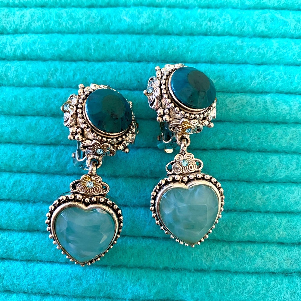 Clip earrings
